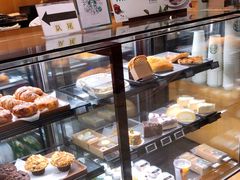 面包甜点陈列柜-星巴克(天津佛罗伦萨小镇店)