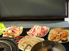 -海吃海喝海鲜烤肉炭火主题自助餐(朝阳店)