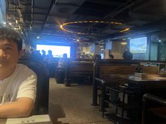 -麦凯伦烧烤·精酿超级工厂店(金桥总店)