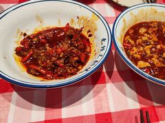 -笨豆腐居民楼菜馆•江西小炒(天津开发区店)