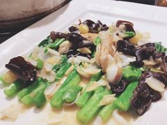 -铜锣湾·有麝自然香(渝北财富中心店)