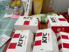 -肯德基(成山路地铁站店)