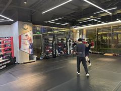 -威克健身游泳(万菱汇店)