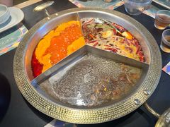 -廖掌柜·重庆鲜货火锅(上海首店)