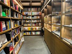 -茑屋书店(天目里店)