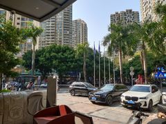 -蓝蔻酒店(深圳东站布吉万象汇店)