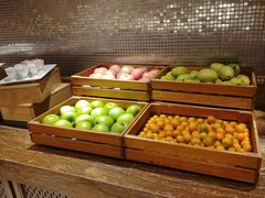 -湖景知味西餐厅•自助餐• 轻食(南京金茂威斯汀大酒店)