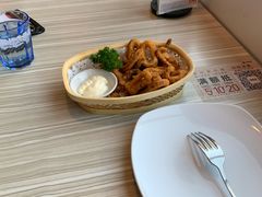 -必胜客(WOW贺州灵峰店)