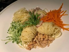 鸡丝拌面-桂满陇天书(南京德基旗舰店)