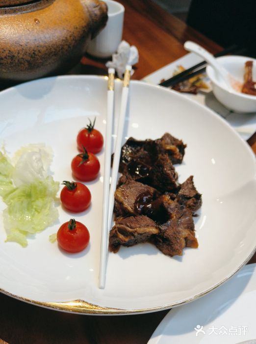 山外山·林语花园餐厅图片