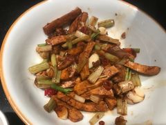 -湘阁里辣(东门茂业店)