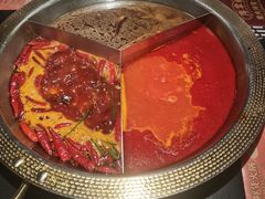 -廖掌柜·重庆鲜货火锅(上海首店)