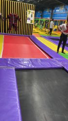 -飞跃蹦床乐园(南山科技园店)