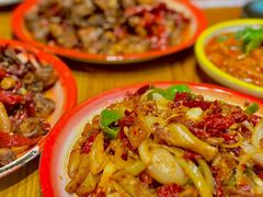 -柴窝堡22号辣子鸡·传承新疆菜