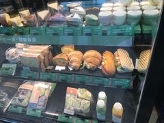 -星巴克(杭州银泰城西一店)