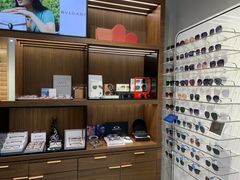 -一代眼镜·蔡司配镜(浦东大拇指广场店)