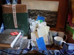 -荒岛书店(黄县路店)