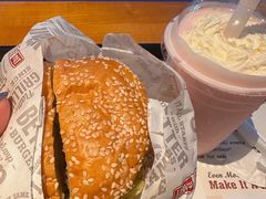 -The Habit Burger Grill 哈比特汉堡(复兴soho店)