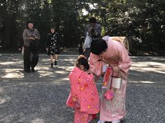 母女俩-热田神宫