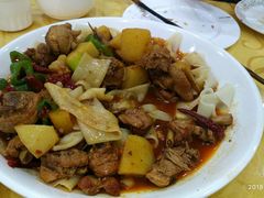 新疆大盘鸡-新疆巴州金丝特餐厅(大钟寺店)