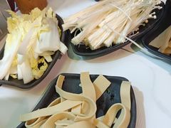 -云晓光头烧烤吧(德平路店)