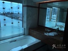 -香港皇家太平洋酒店