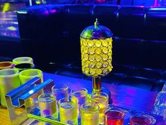 -喜鹊音乐酒馆(西街店)