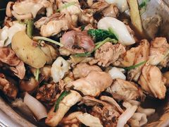 -芳村榕树头叹佬鸡煲(体育西店)