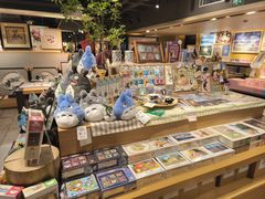 -猫的天空之城概念书店(苏州诚品店)