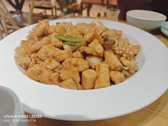 -肘子酥·天津捞面(德云社店)