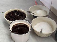 -正宗杨记普洱酸醋米线(总店)