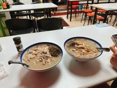 -明呈黄鱼面馆(斜土路店)