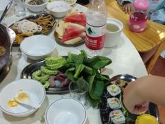 -尚品海鲜肥牛自助火锅(湖明店)