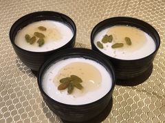 哈萨克酸奶-巴扎美食·新疆菜·西域歌舞表演餐厅(新疆大厦店)