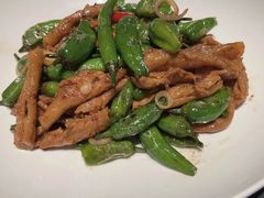 -铜锣湾·有麝自然香(渝北财富中心店)
