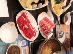 -呷哺呷哺(世贸.工三店)