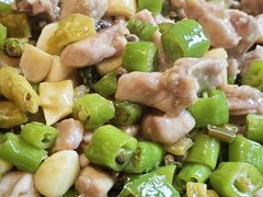 -万重锦·人文川菜馆(骡马市店)