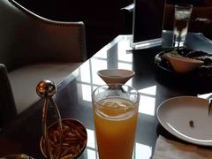 -LONG BAR 廊吧(外滩华尔道夫酒店)