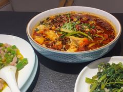 -万重锦·人文川菜馆(骡马市店)