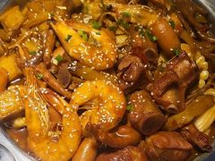 -徐记小怪兽肉蟹煲(中央大街店)