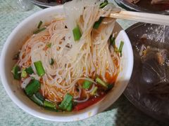 米线-梁老三麻辣鸡头总店