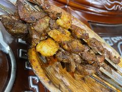 -乡村馕坑肉·烧烤·新疆菜·本地人更爱吃(阿勒泰首店)