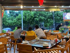 大堂-塘屋烧烤·云南火塘烧烤品牌(春城慧谷旗舰店)