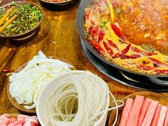-黄潇洒老火锅(九眼桥宏济巷店)