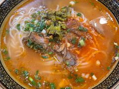 酸汤牛肉粉-肇兴特色牛肉粉