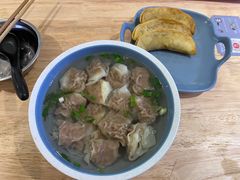 -老新隆牛肉锅贴(新街口店)