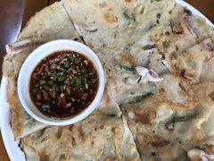 -亲昵春川鸡排(韩国美食街店)