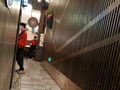 -爱碗亭·鲜炒湖南菜(壹城中心店)
