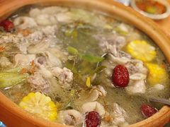 石橄榄炖鸡-洪大厨鸡煲(福田店)