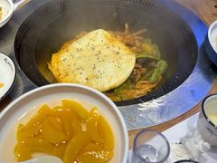 -山河屯铁锅炖·非遗东北菜(南山店)
